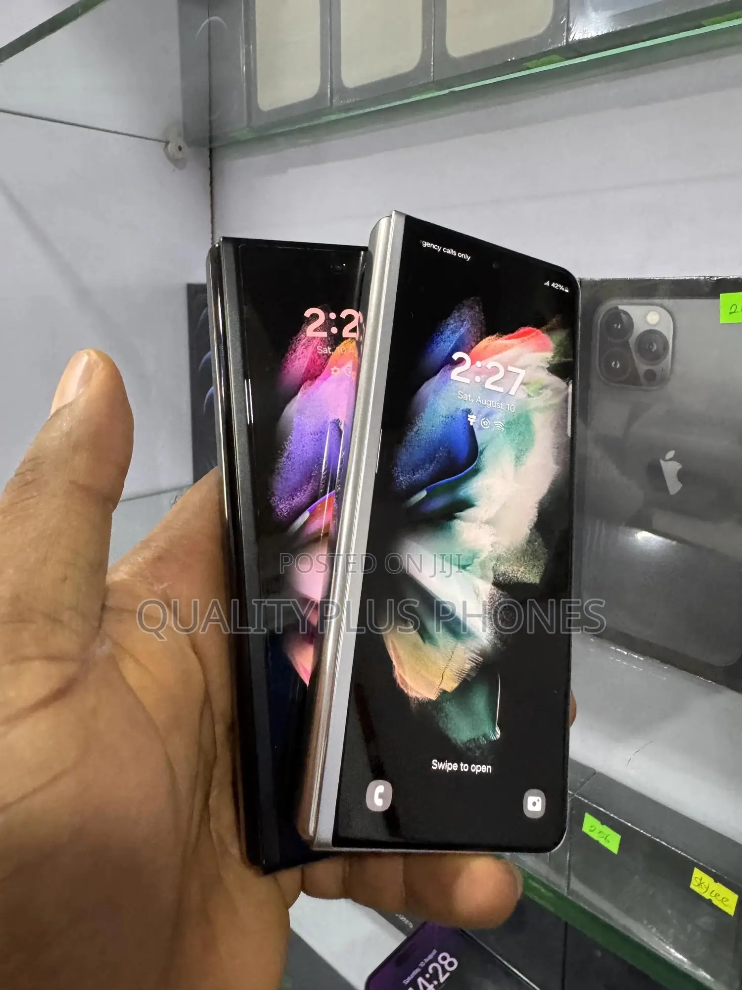 Samsung Galaxy Z Fold 3 256 GB Gray