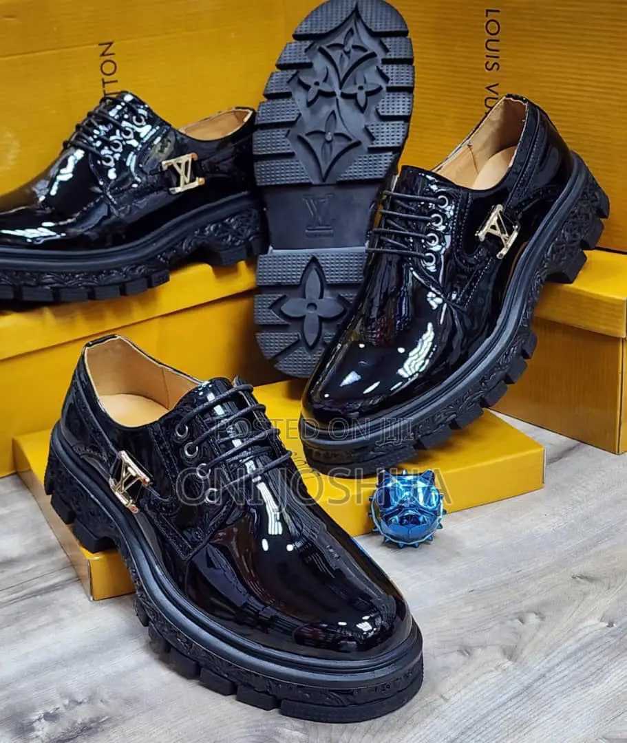 Louis Vuitton Sneakers
