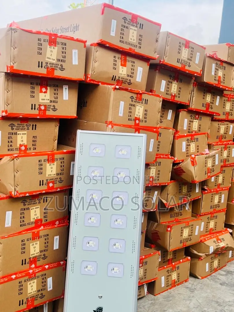 Brand New Highly Rated Industrial Solar Street Light