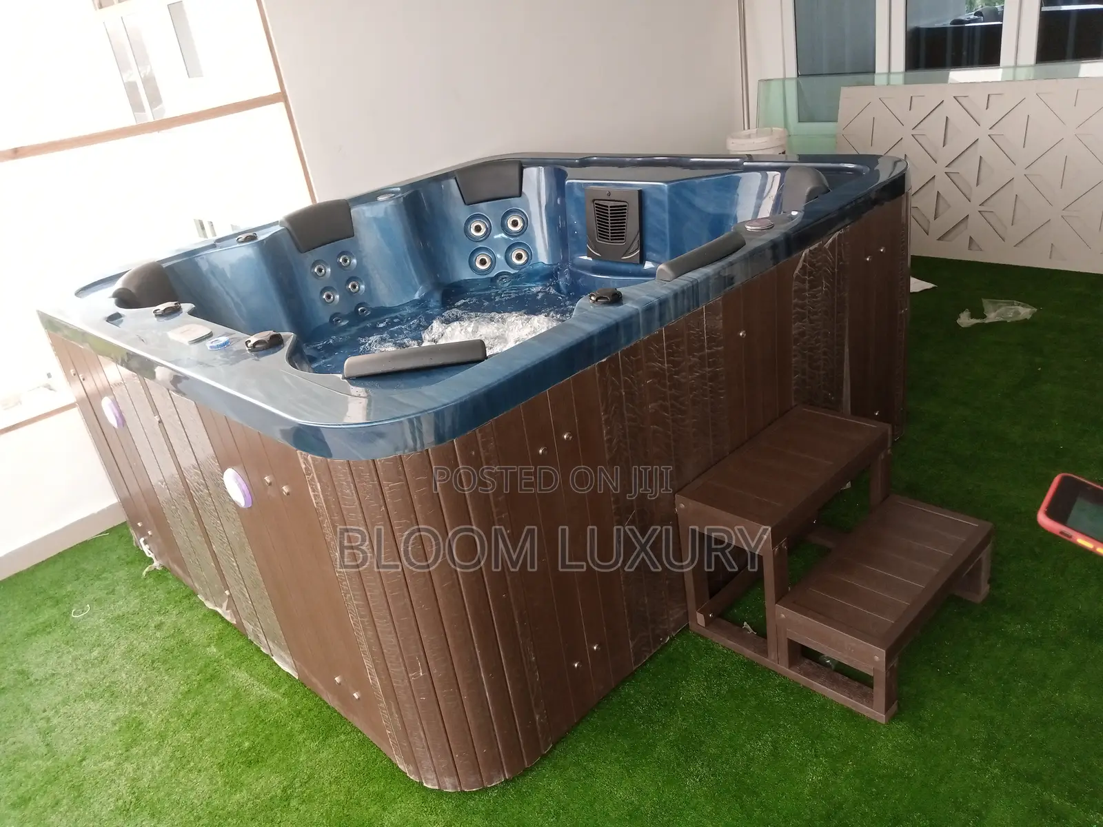Spa Outdoor Message Jacuzzi Bathtub