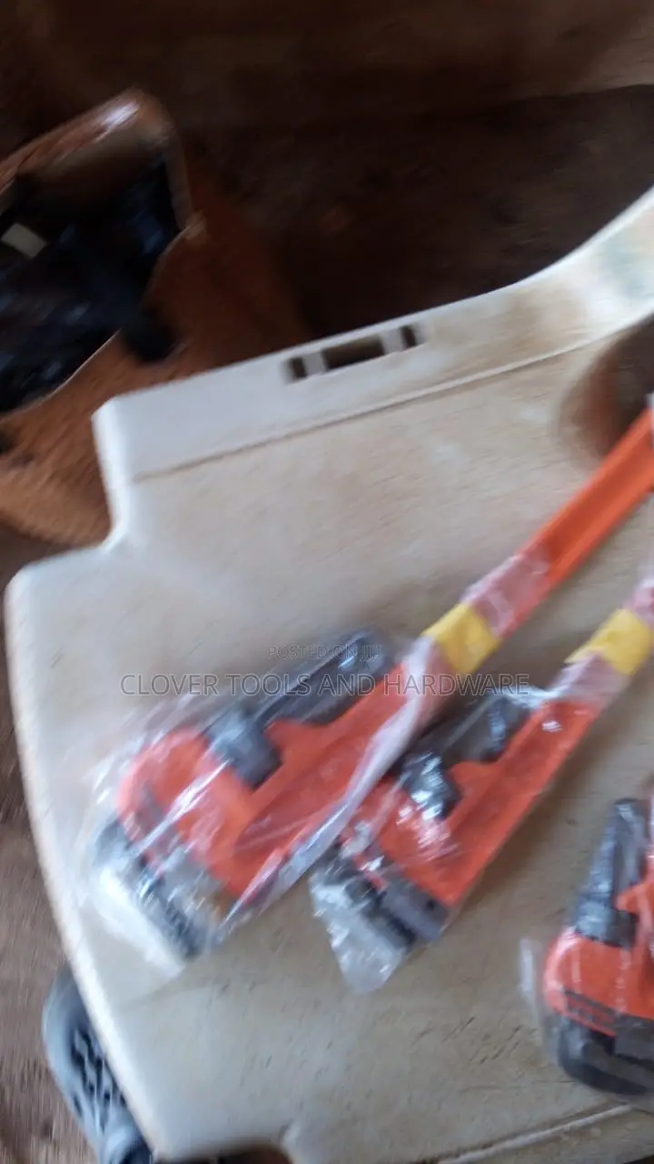 Pipe Wrench Heavy Duty 8”-48”