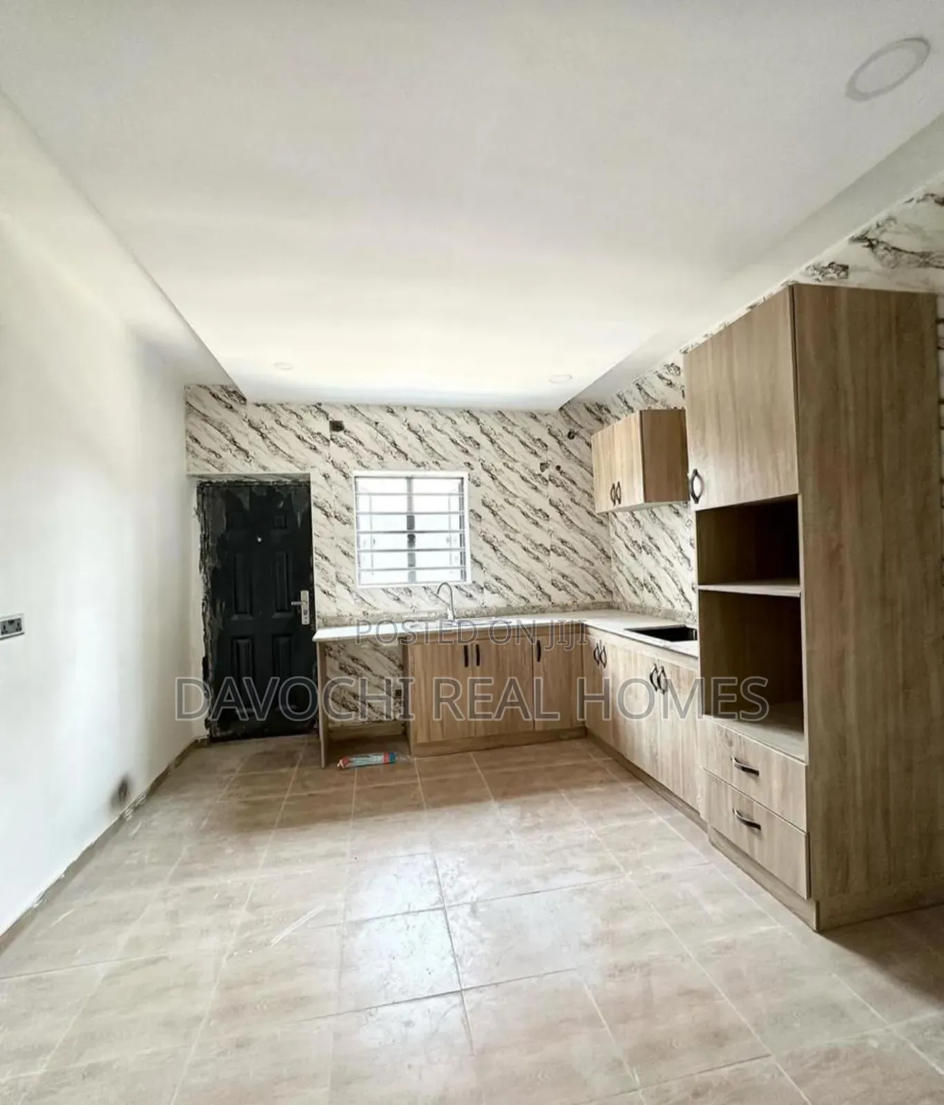 3bdrm Apartment in Ikota Vill Estate, Lekki for rent