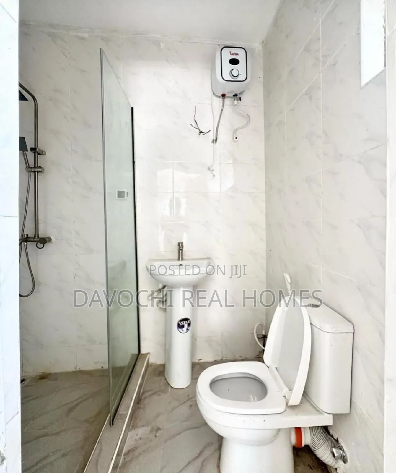 3bdrm Apartment in Ikota Vill Estate, Lekki for rent