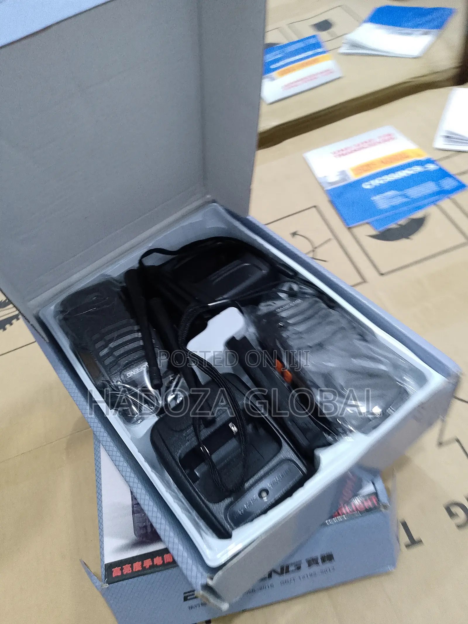 Best --in Walkie-Talkie 2 Way Original Sound Uhr Radio