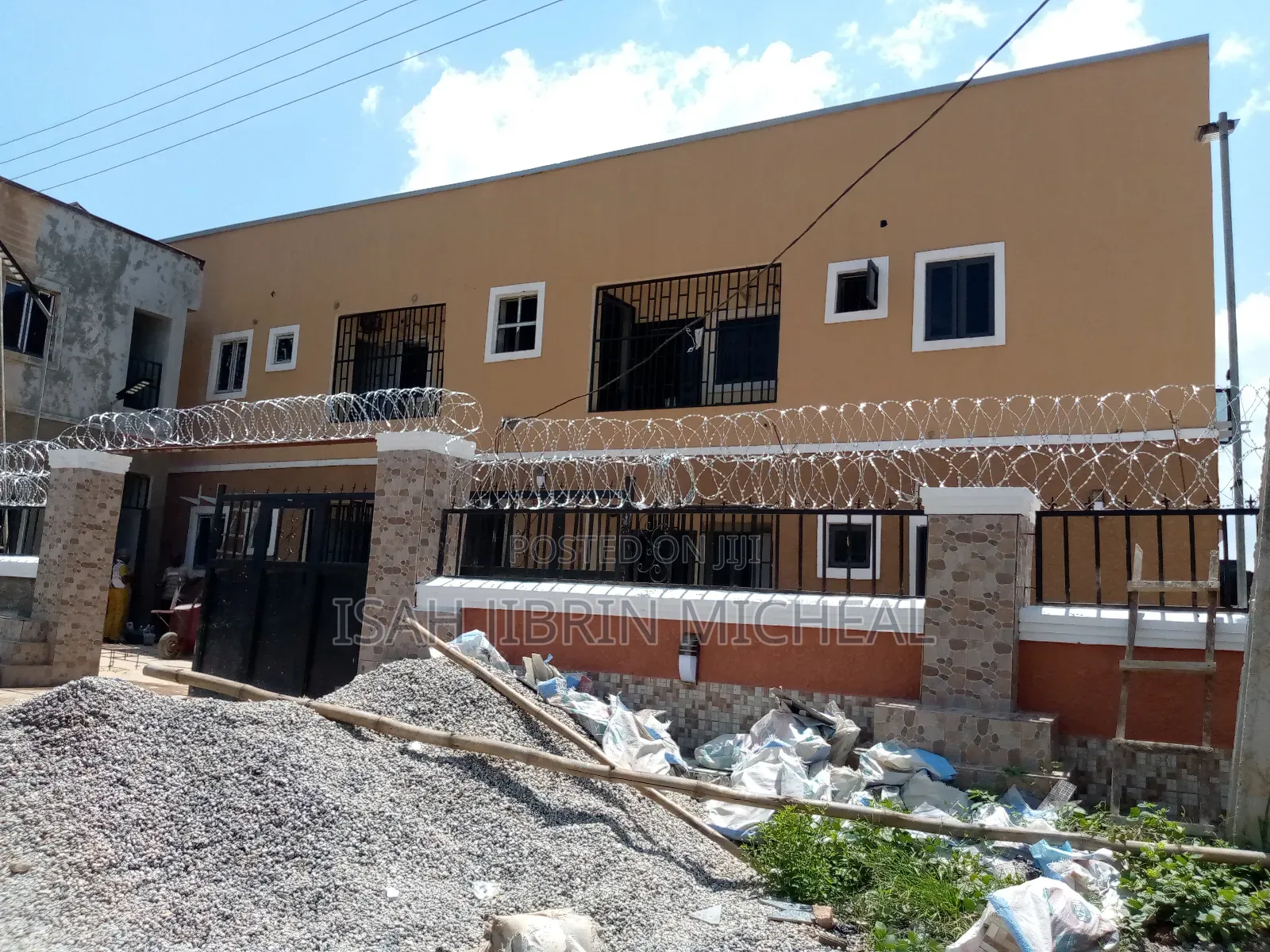 2bdrm Block of Flats in F01 Kubwa for rent
