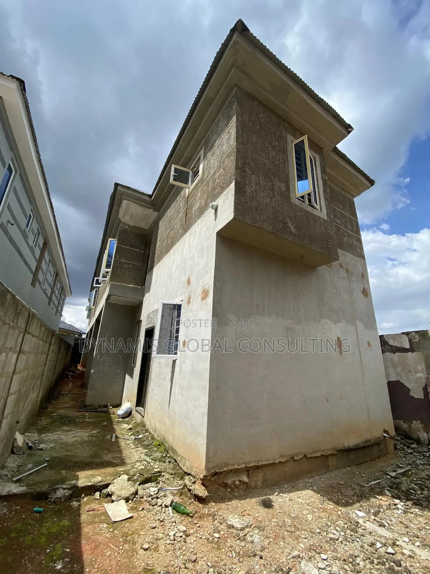 6bdrm Duplex in Omole Phase 2 for sale