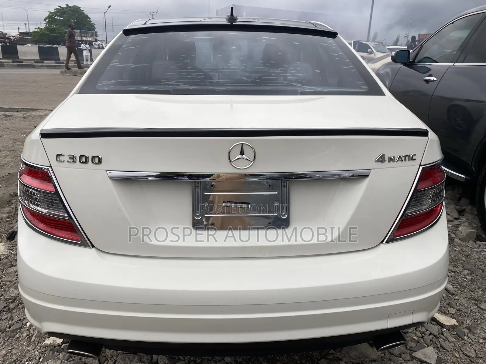 Mercedes-Benz C300 2010 White