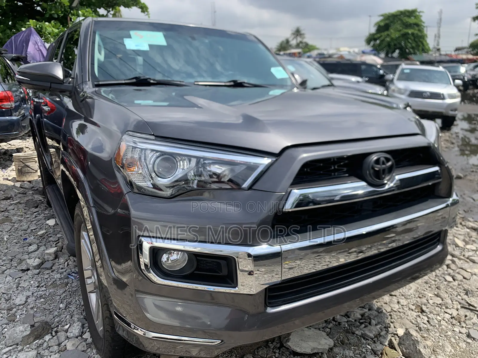 Toyota 4-Runner 2013 Gray