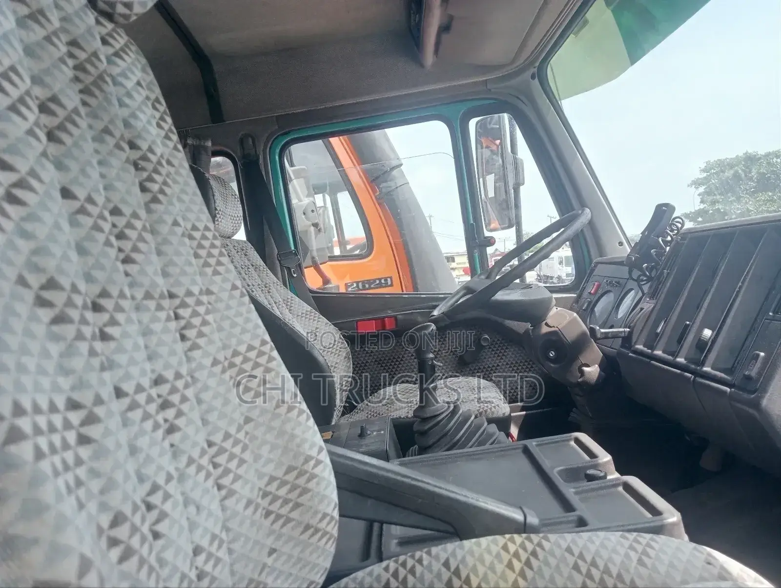 Mercedes Benz Cargo Truck