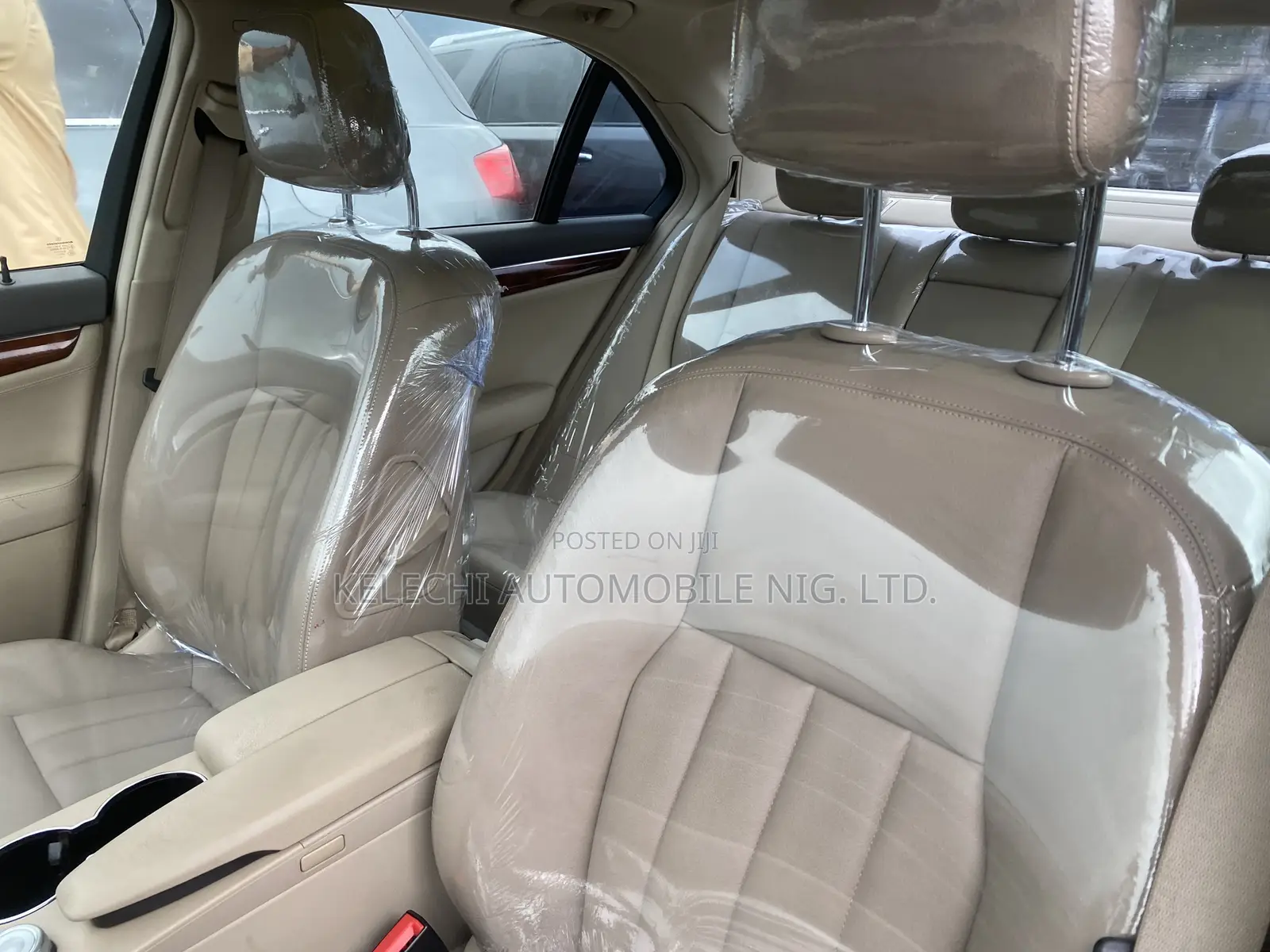 Mercedes-Benz C300 Luxury 4Matic Sedan AWD (3.0L 6cyl 7A) 2011 White