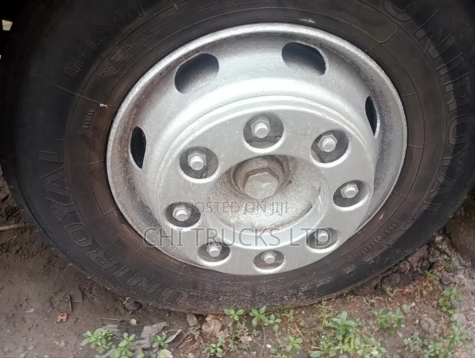 M/Benz Cargo Truck 8bolt