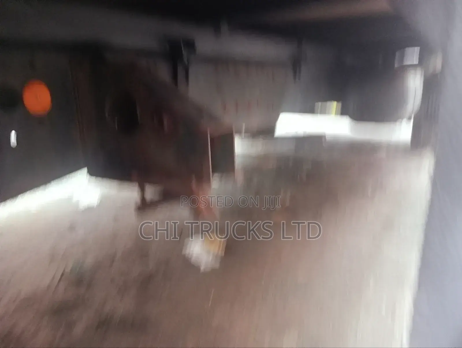 M/Benz Cargo Truck 8bolt