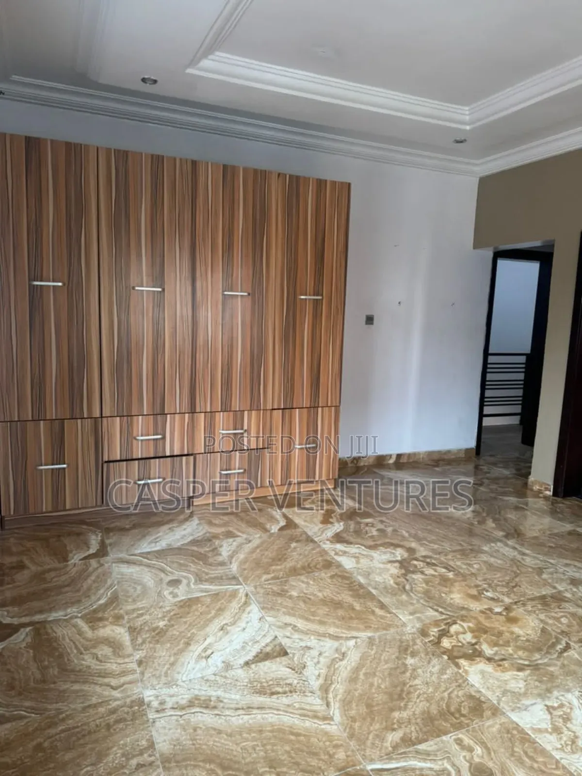 3bdrm Duplex in Eyeli, Agungi for rent