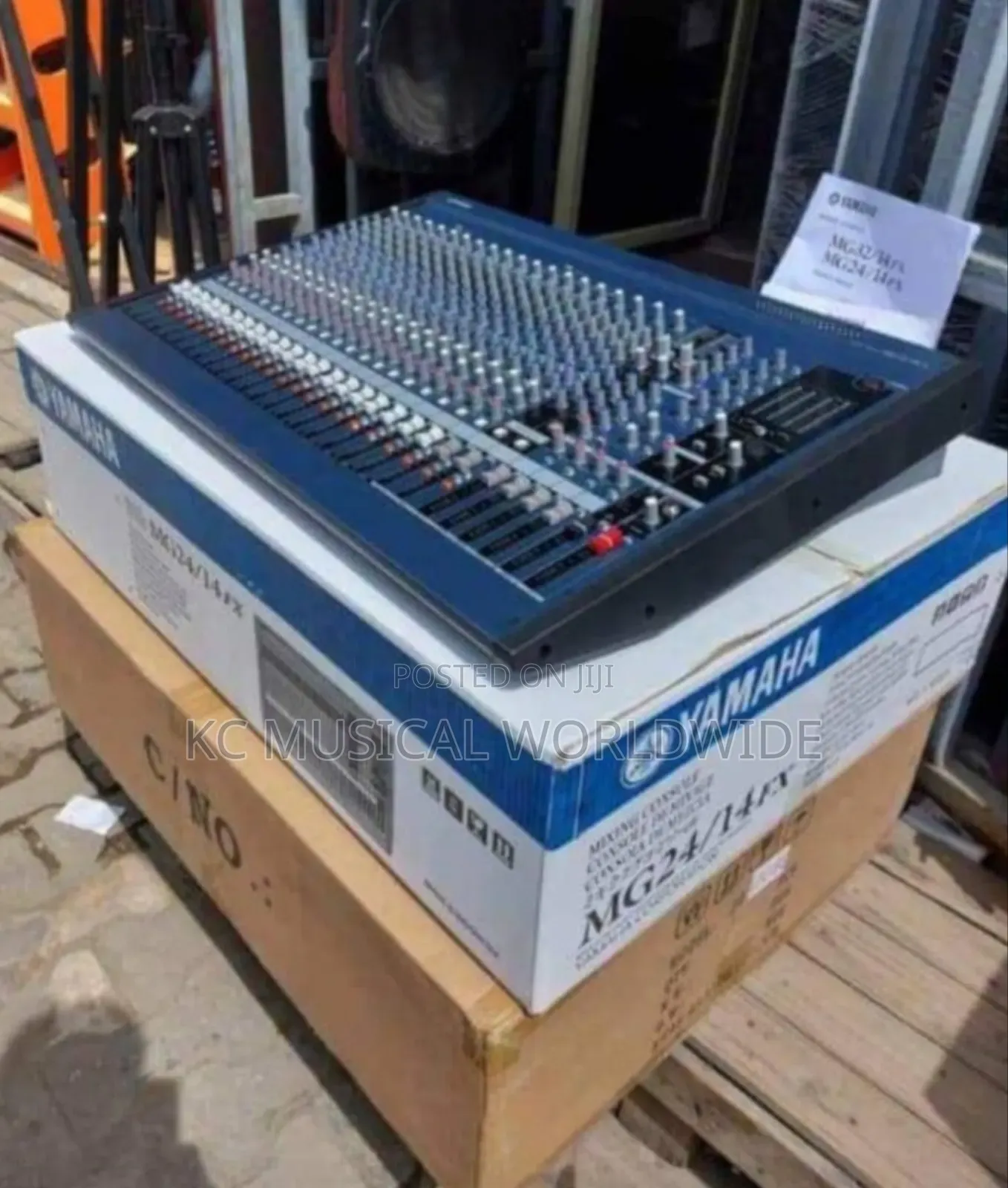 Quality Yamaha Mixer Mg24