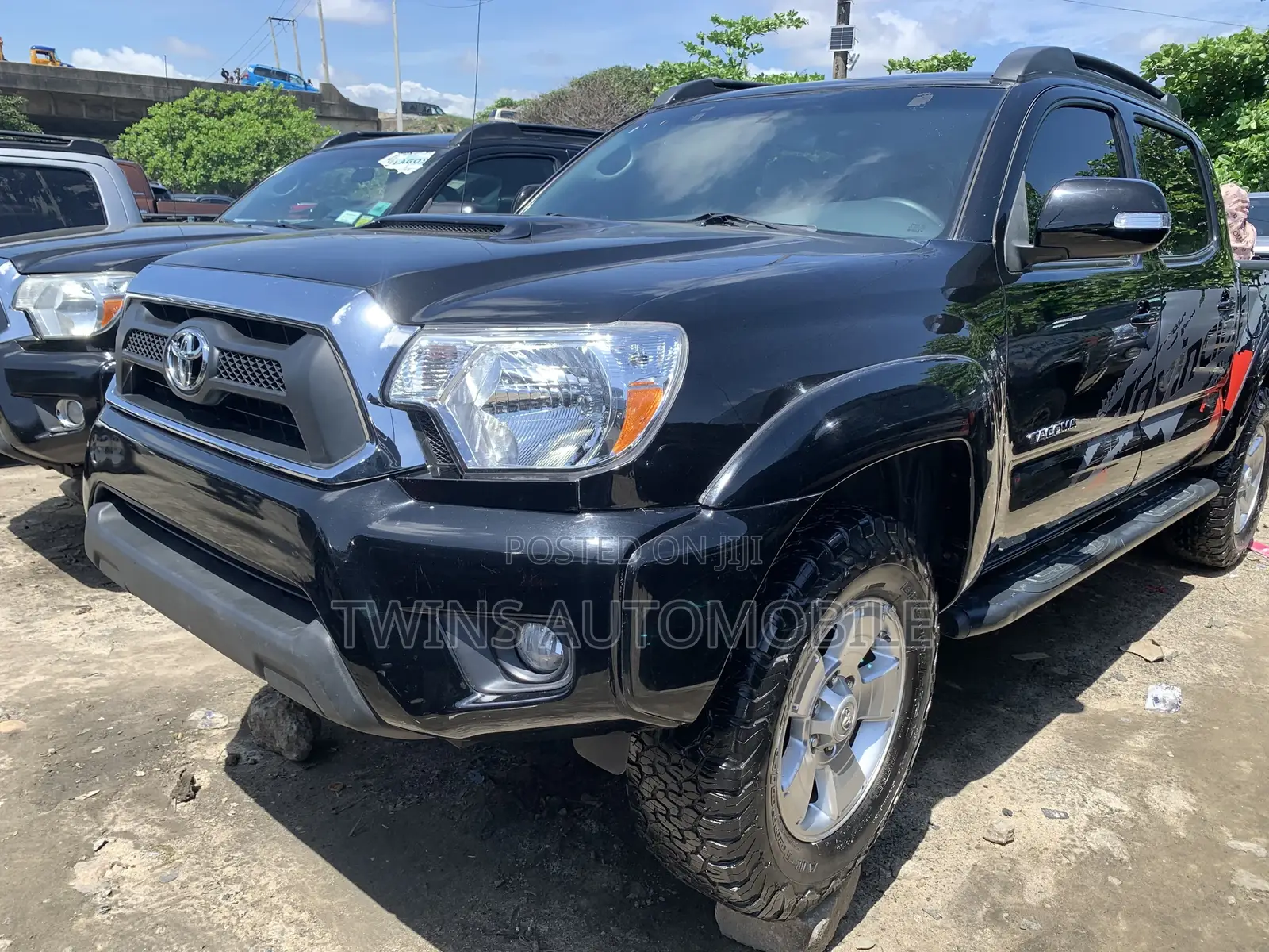 Toyota Tacoma 2015 Black