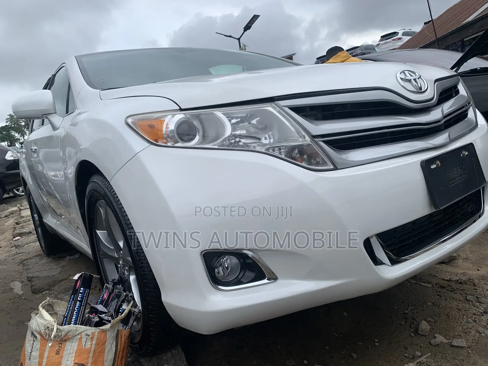 Toyota Venza V6 AWD 2010 White