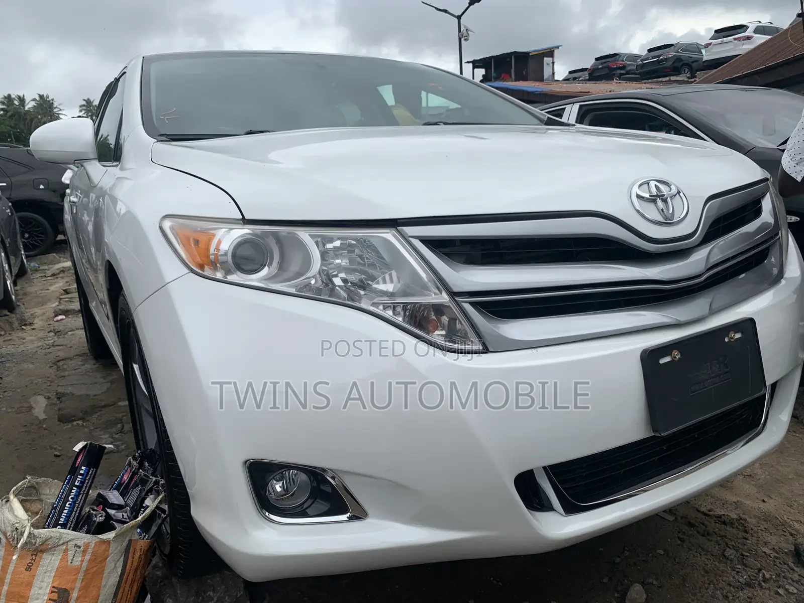 Toyota Venza V6 AWD 2010 White