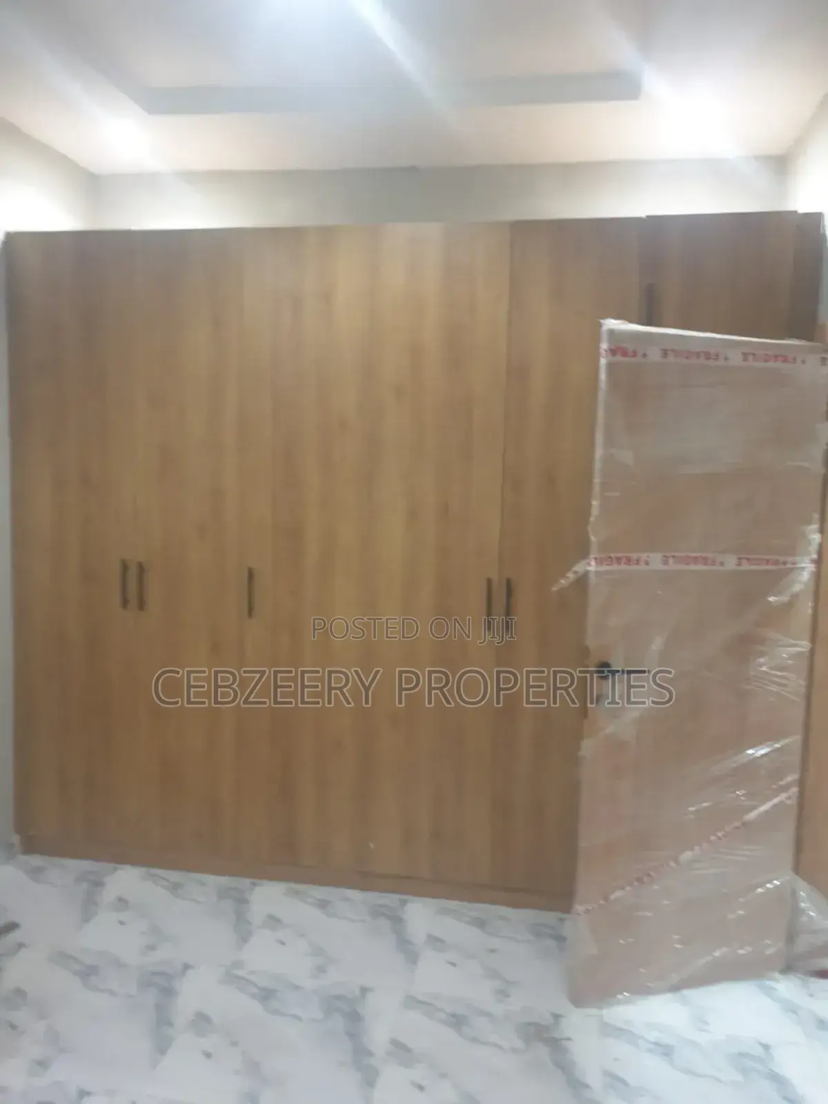 3bdrm Apartment in Dideolu, Ogba for sale