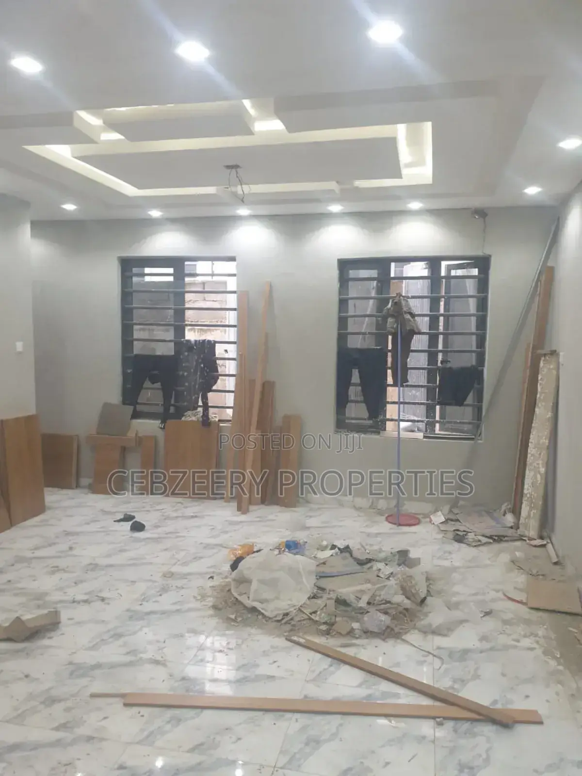 3bdrm Apartment in Dideolu, Ogba for sale
