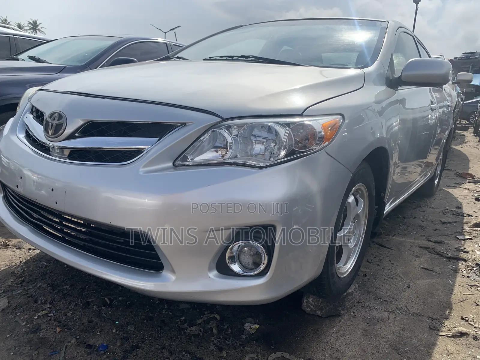 Toyota Corolla 2010 Silver