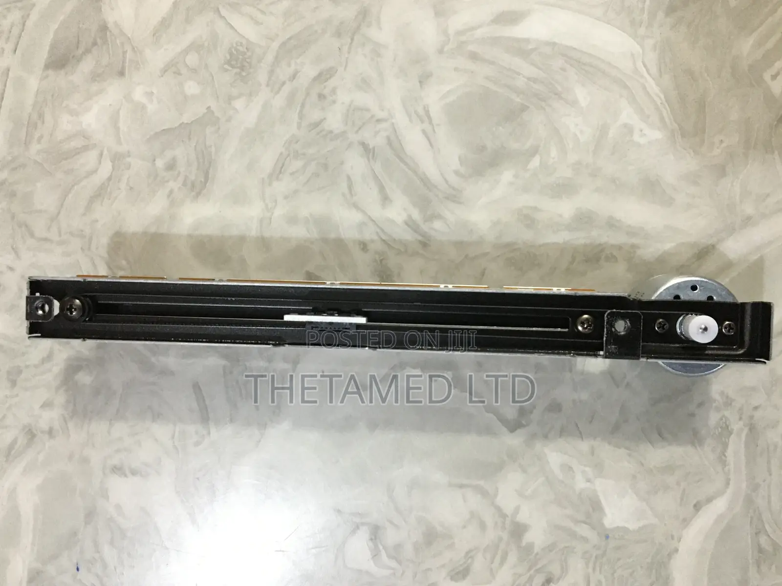 Avantis Faders