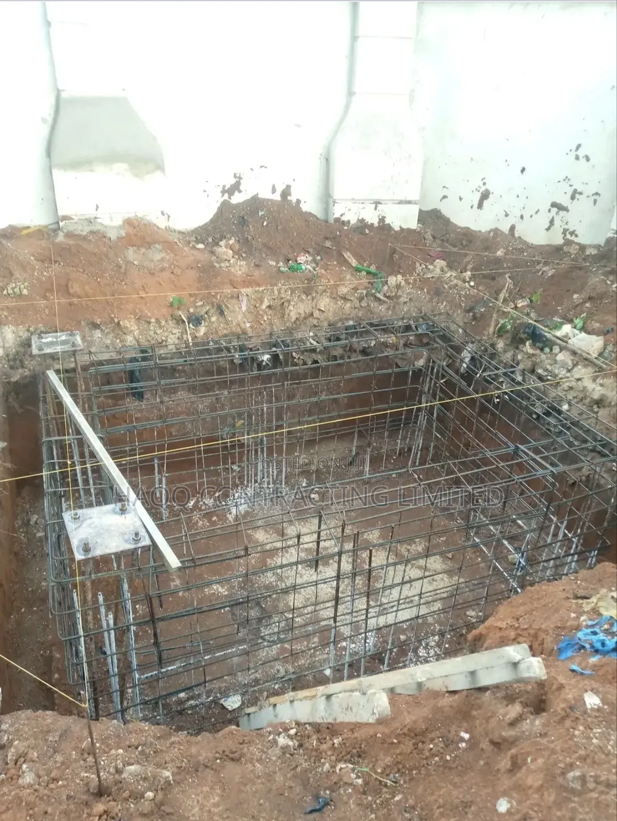 Pressed Steel Water Tank With Foundation, Stanchion Solution