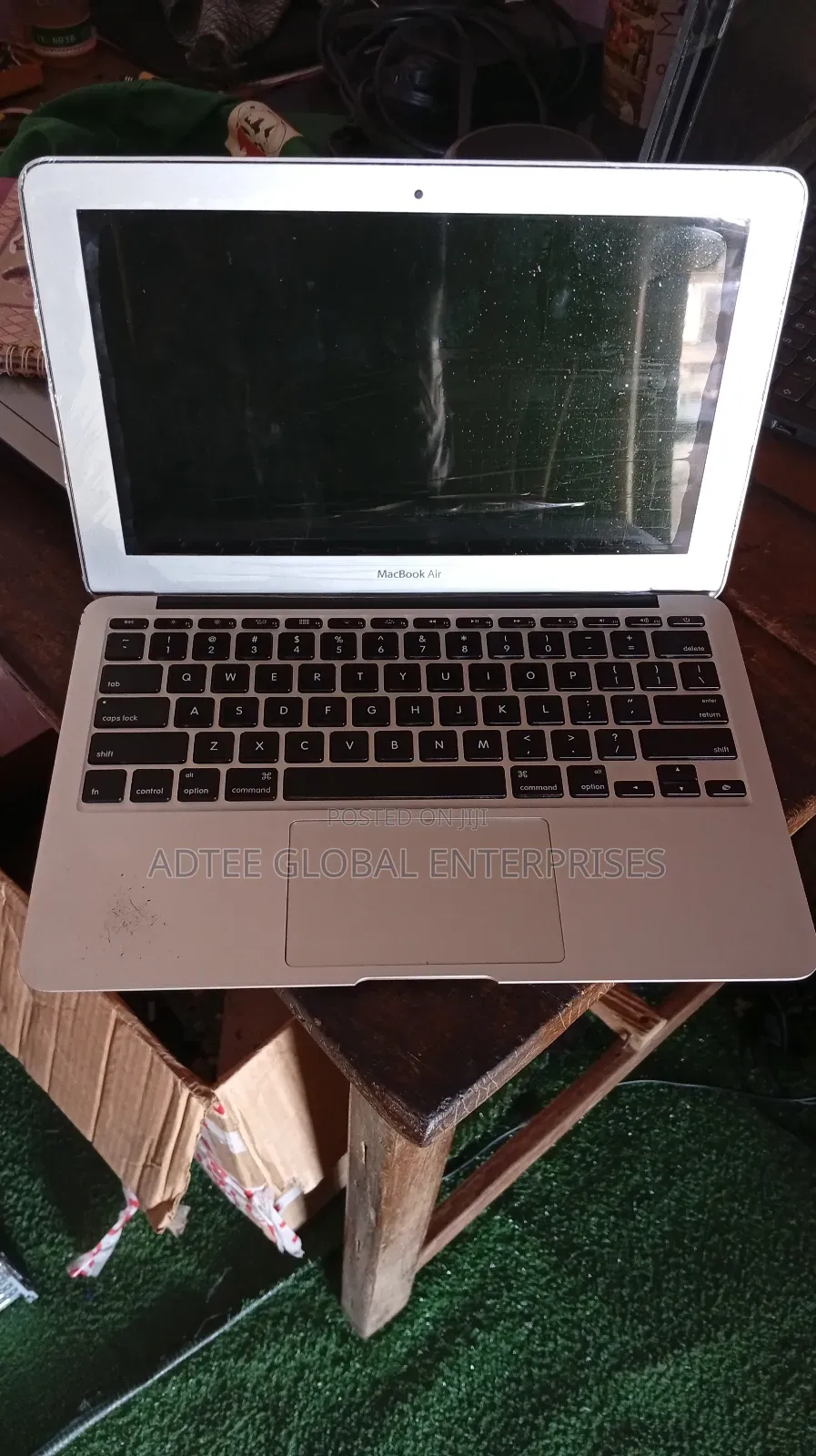Laptop Apple MacBook Air 2012 4GB Intel Core I5 SSD 128GB