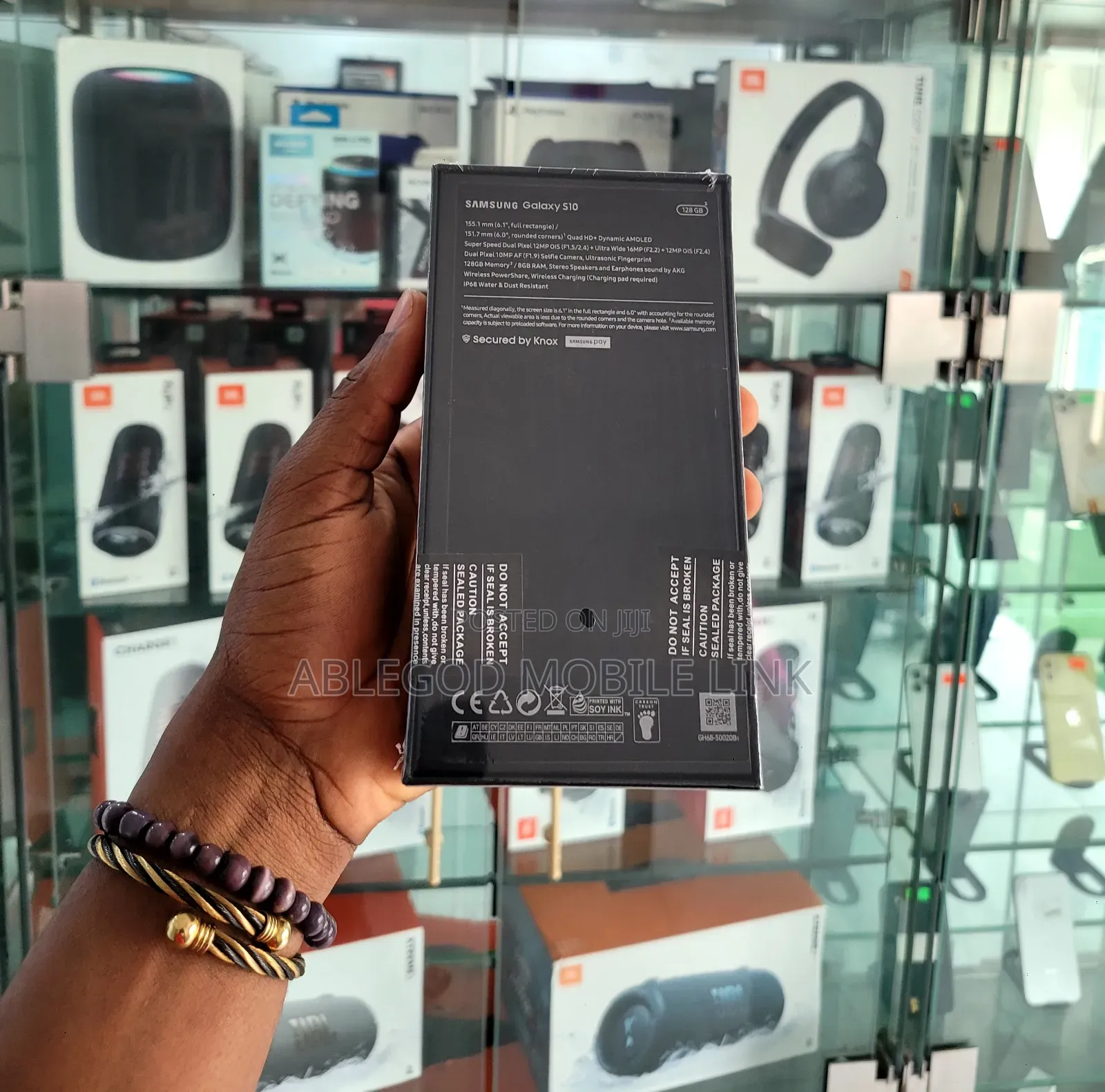 New Samsung Galaxy S10 128 GB Black