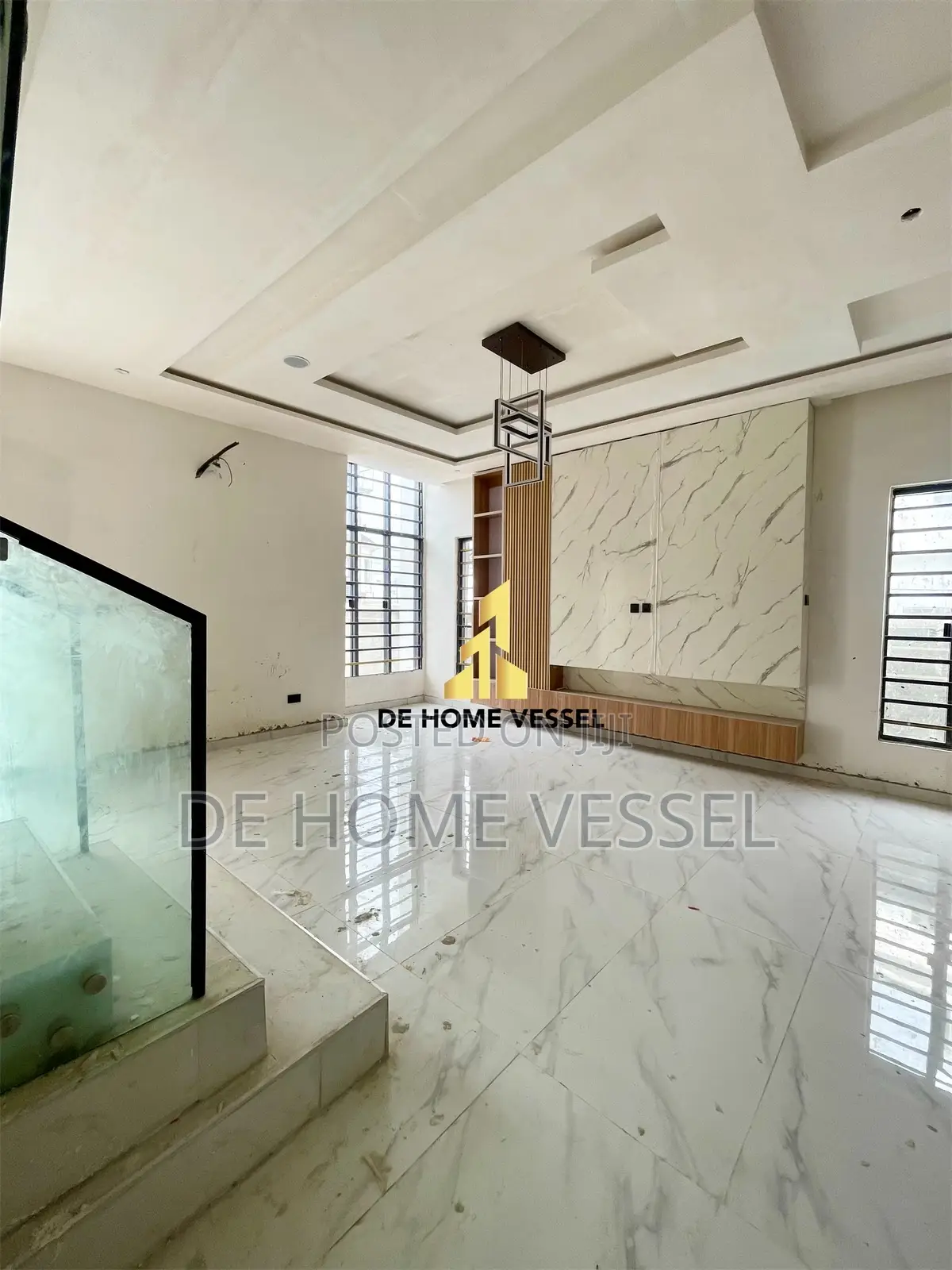 4bdrm Duplex in Ikota for sale