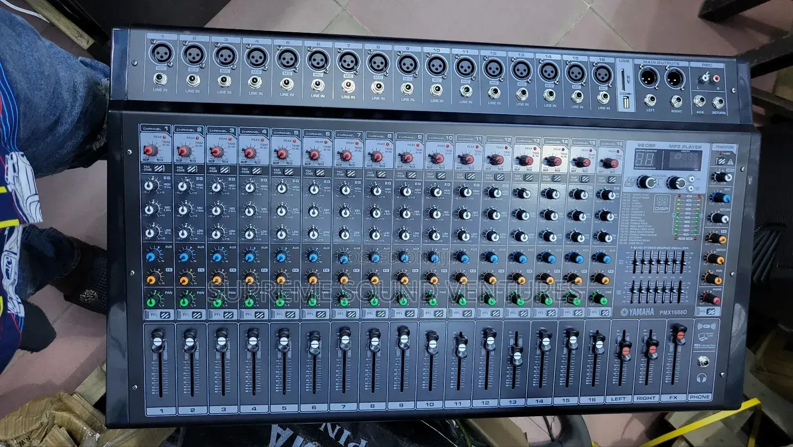 Yamaha 16 Channels Powered Mixer With Usb