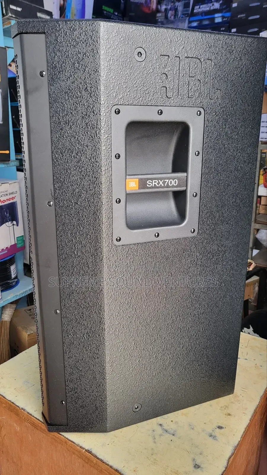 15 Inches Single JBL Professional Loudspeaker