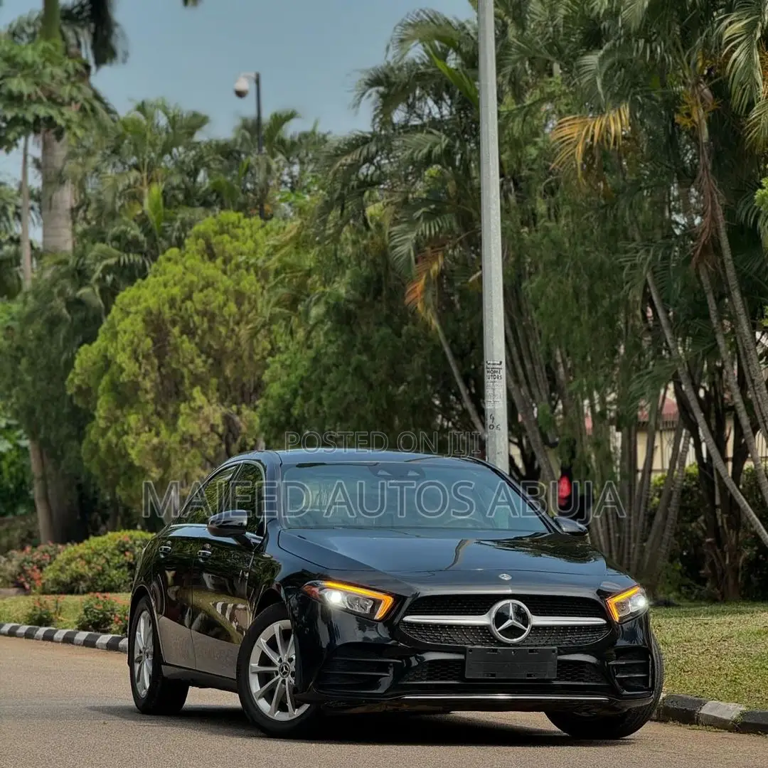 Mercedes-Benz A-Class Base A 220 FWD 2020 Black