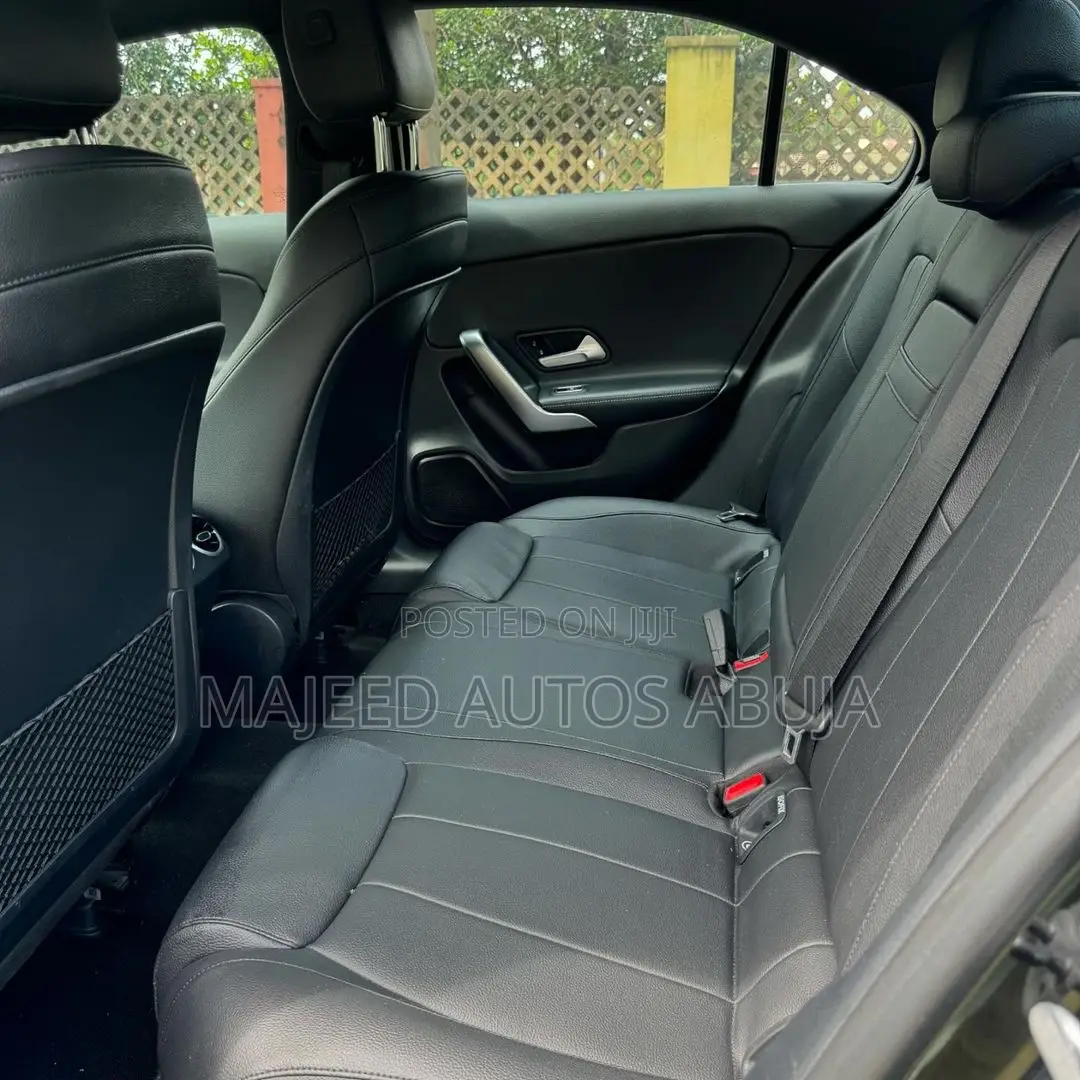 Mercedes-Benz A-Class Base A 220 FWD 2020 Black