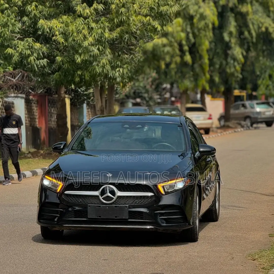 Mercedes-Benz A-Class Base A 220 FWD 2020 Black