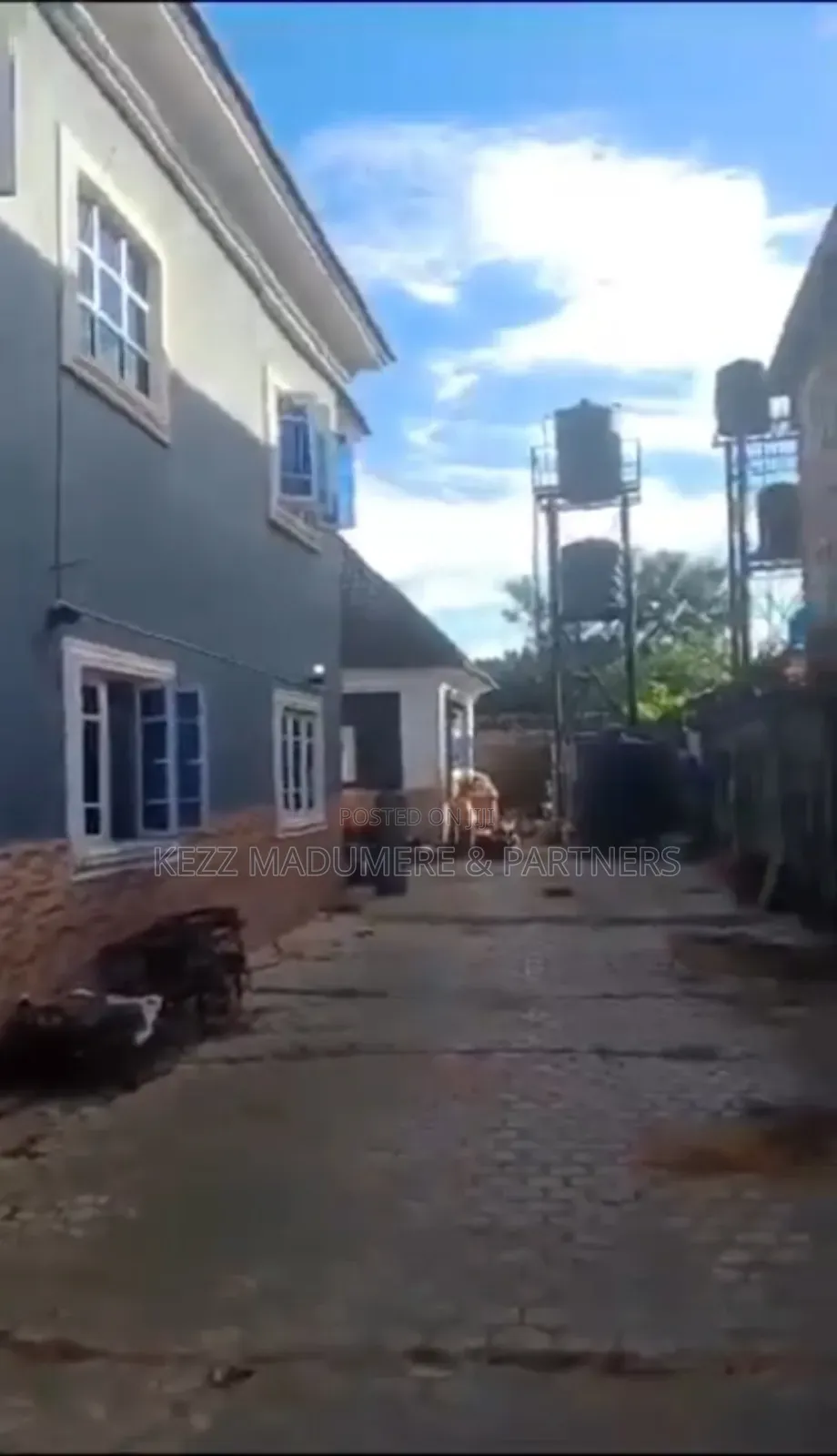 6bdrm Duplex in Sunrise Estate , for sale
