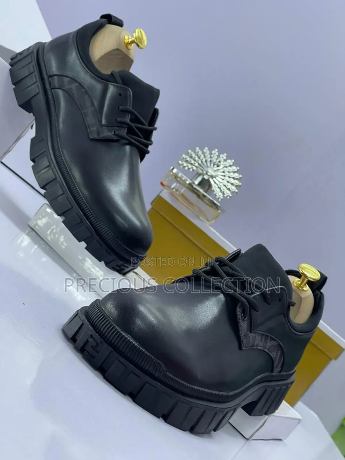 Fendi Leather Lace Up Shoe