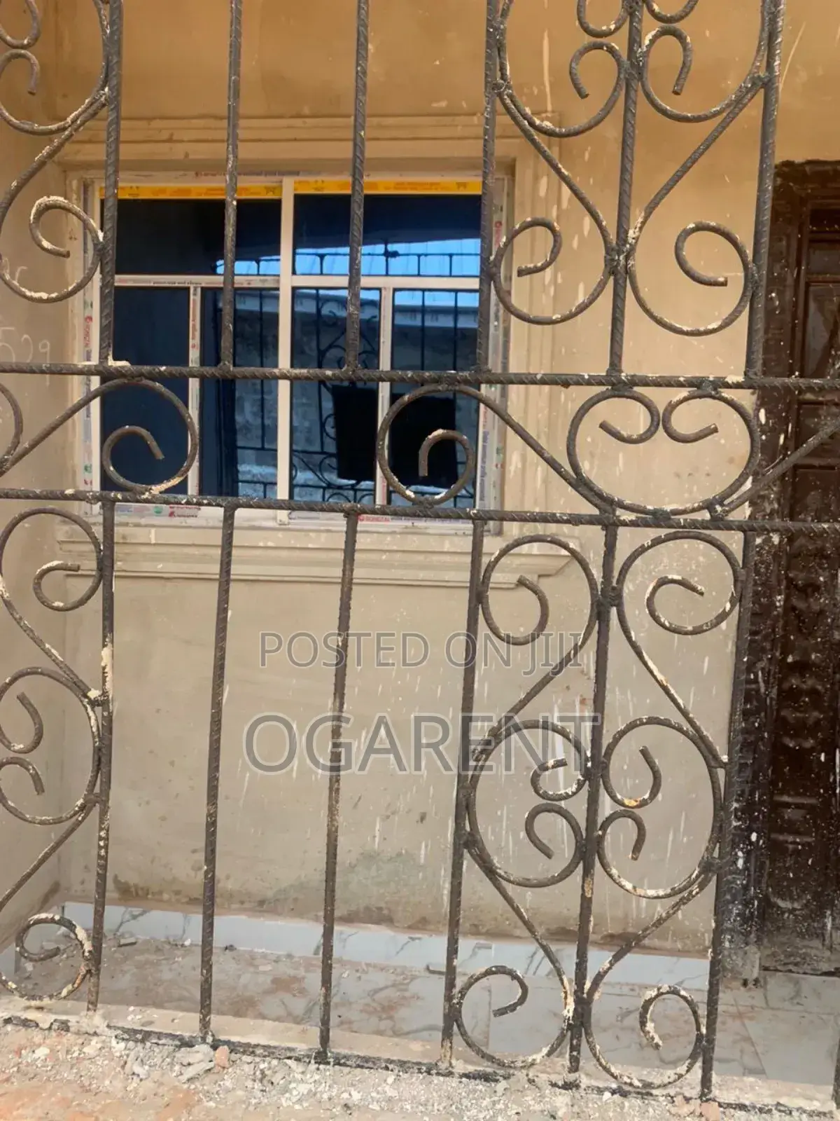 3bdrm Apartment in G.R.A, Benin City for rent