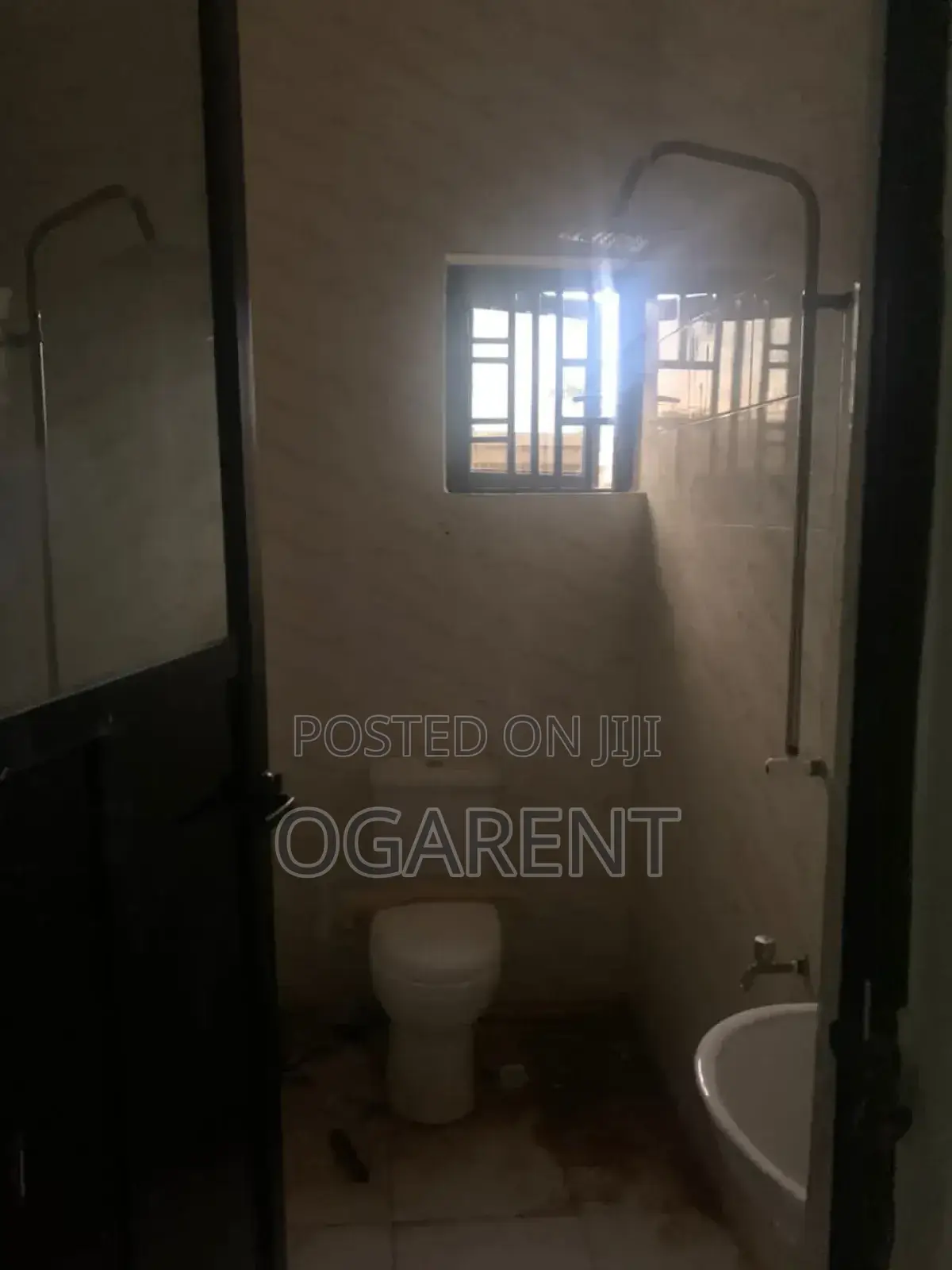 Furnished 3bdrm Apartment in Airport Road Gra, Benin City for rent