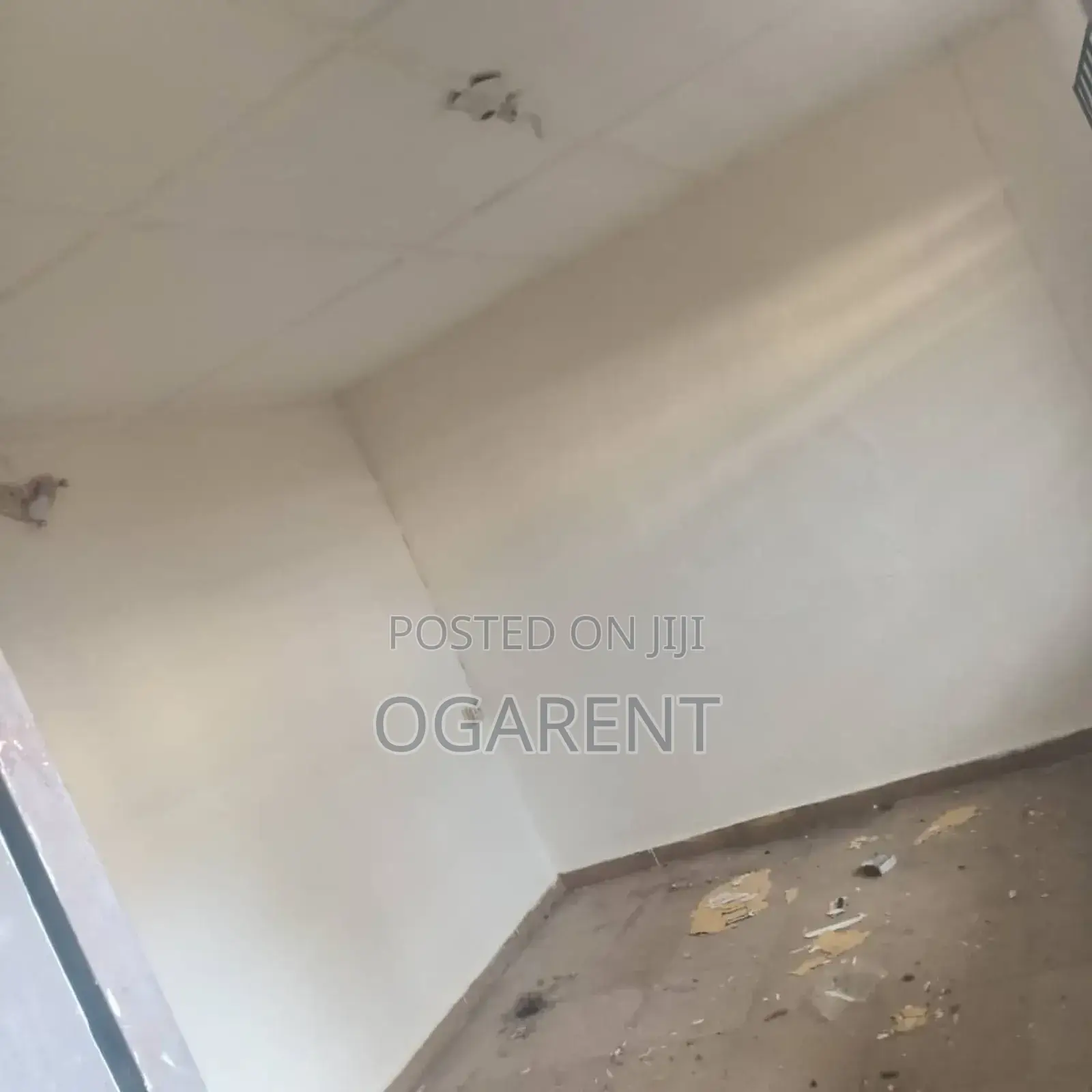 2bdrm Apartment in Etete Off Limit Road, Benin City for rent