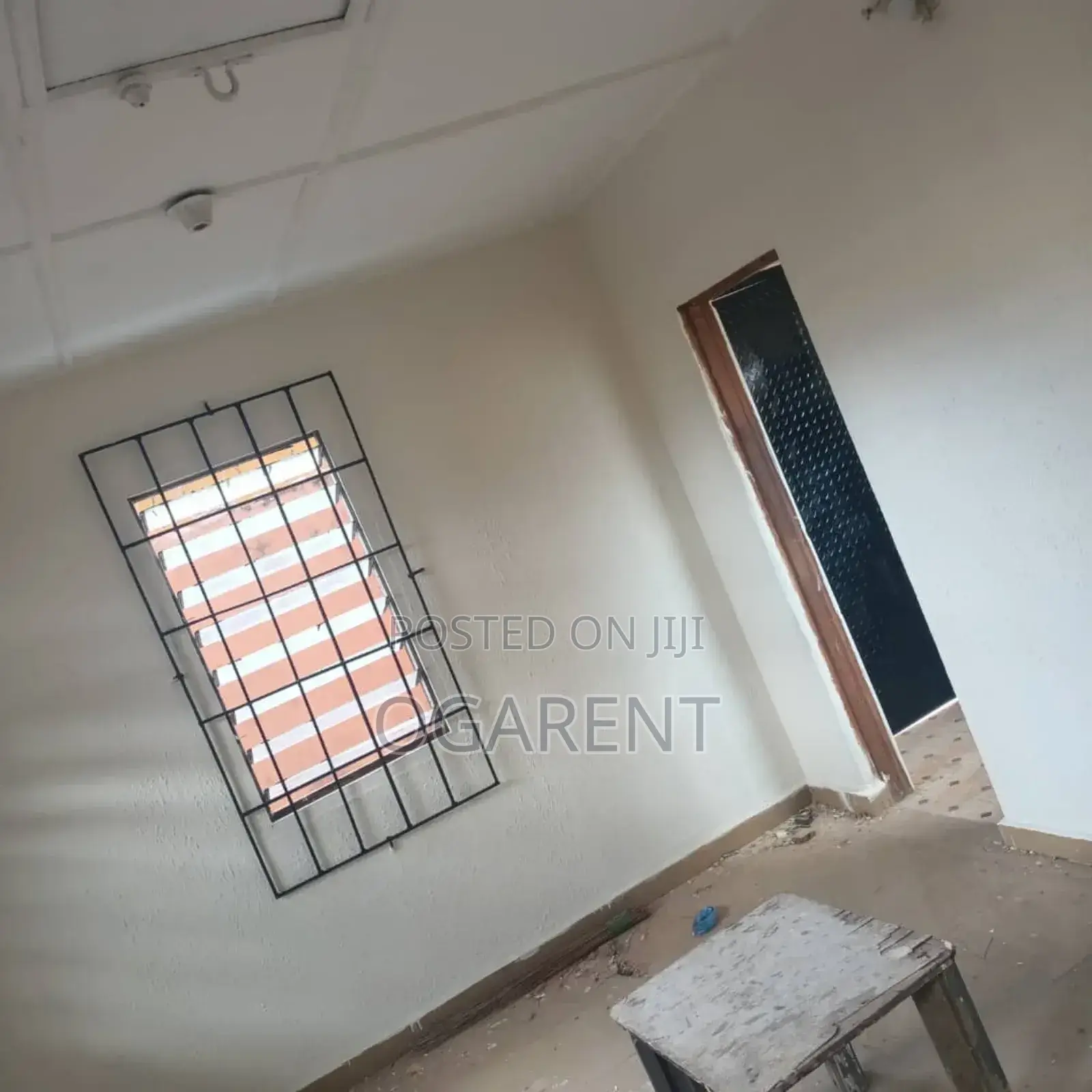 2bdrm Apartment in Etete Off Limit Road, Benin City for rent