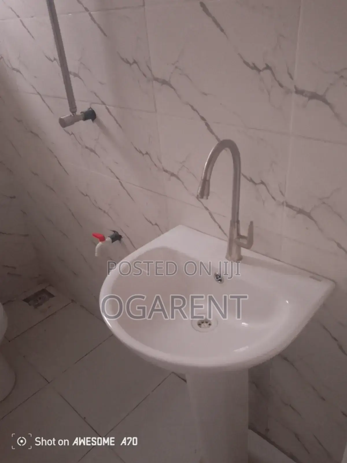 Furnished 3bdrm Apartment in Okabere Sapele Road, Benin City for rent