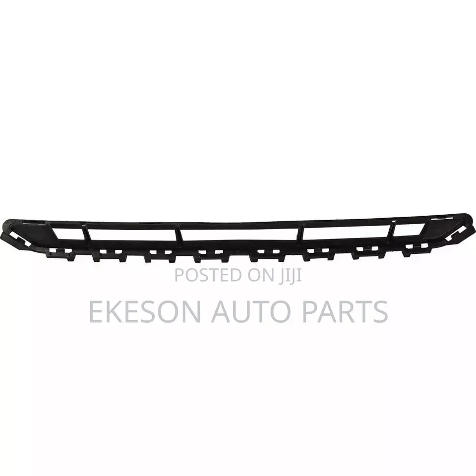 Tiny Lower Down Grill Hyundai Sonata 2018