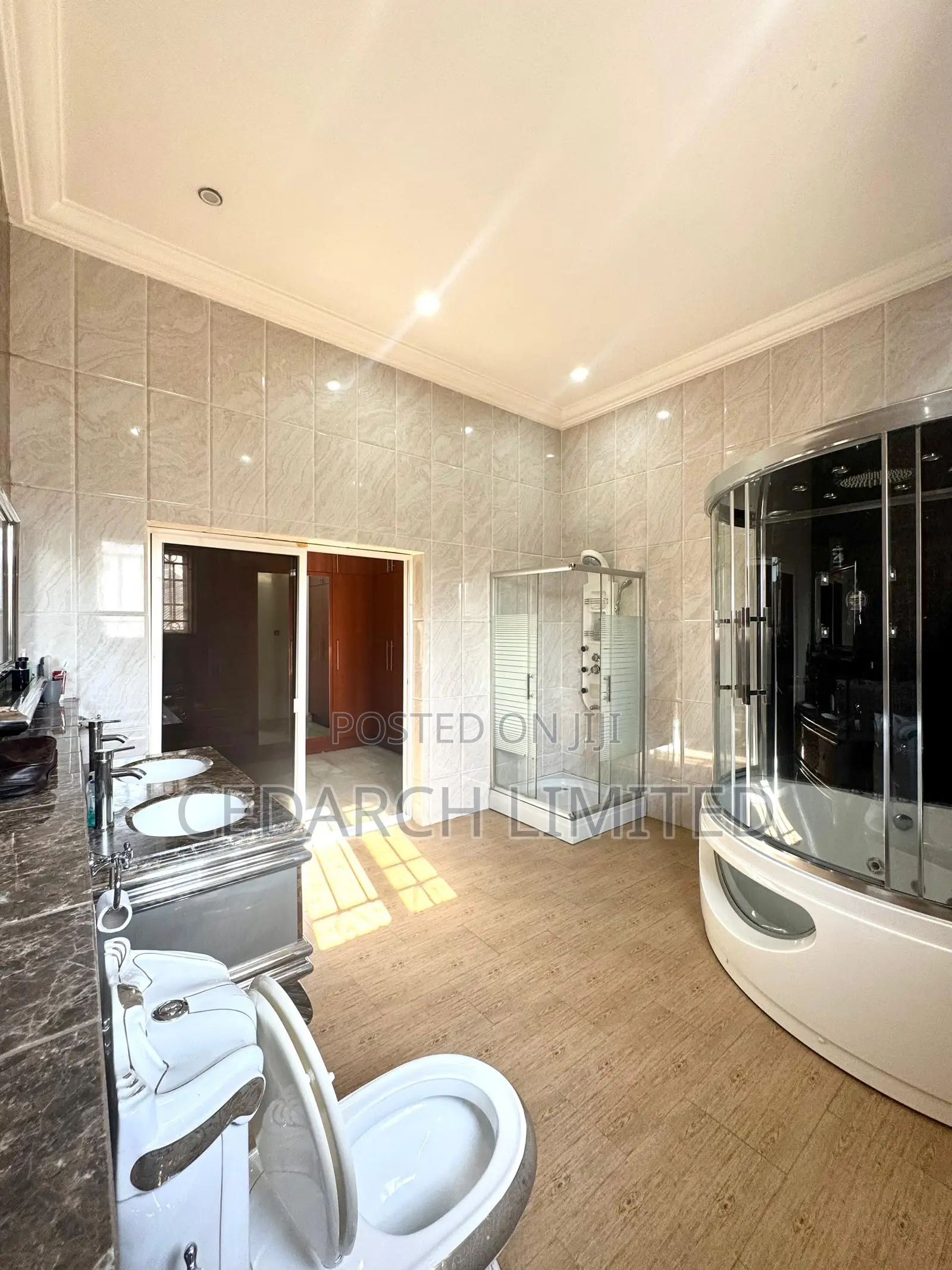 5bdrm Duplex in Maitama for sale