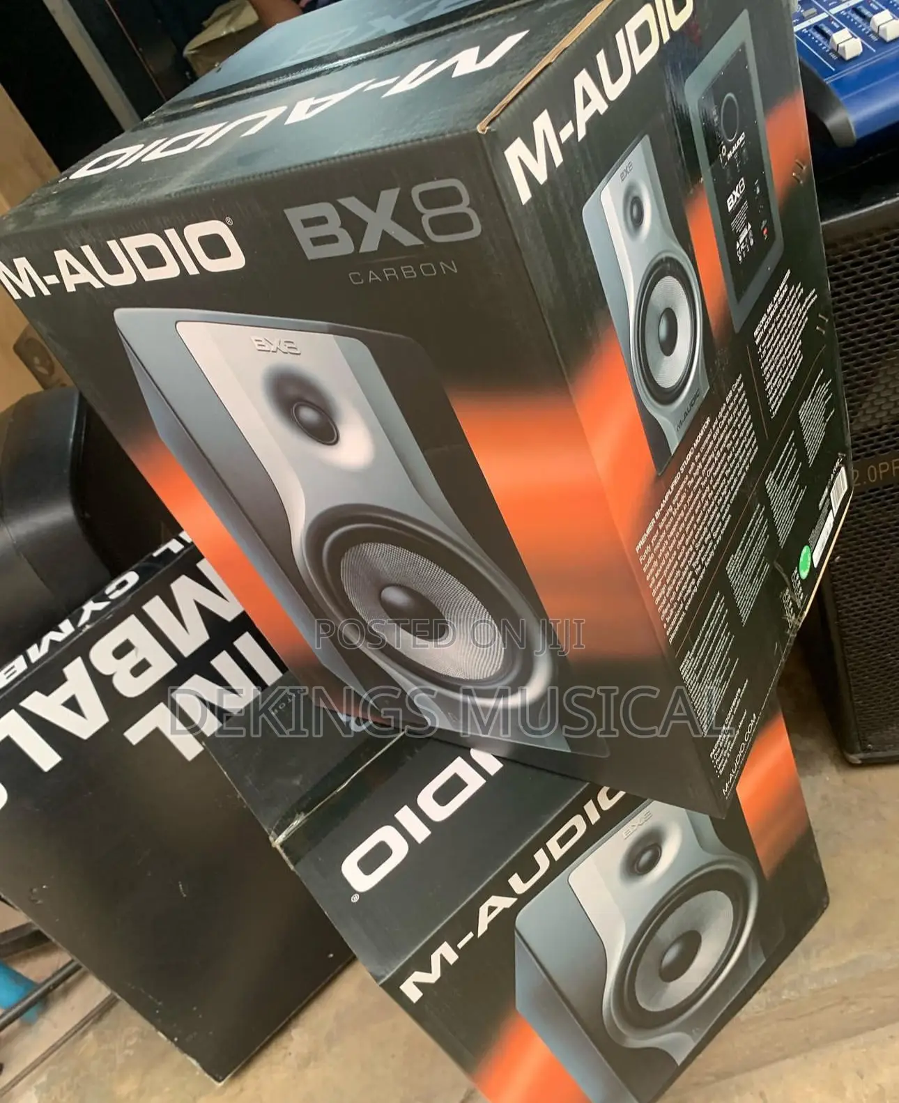 M-Audio BX8 Carbon Studio Monitor – Pair