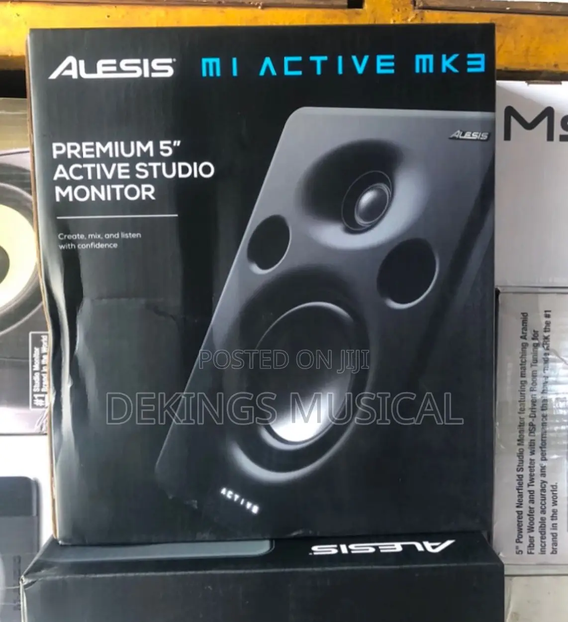 Alesis M1 MK3 Studio Monitor 5" Pair (Black)