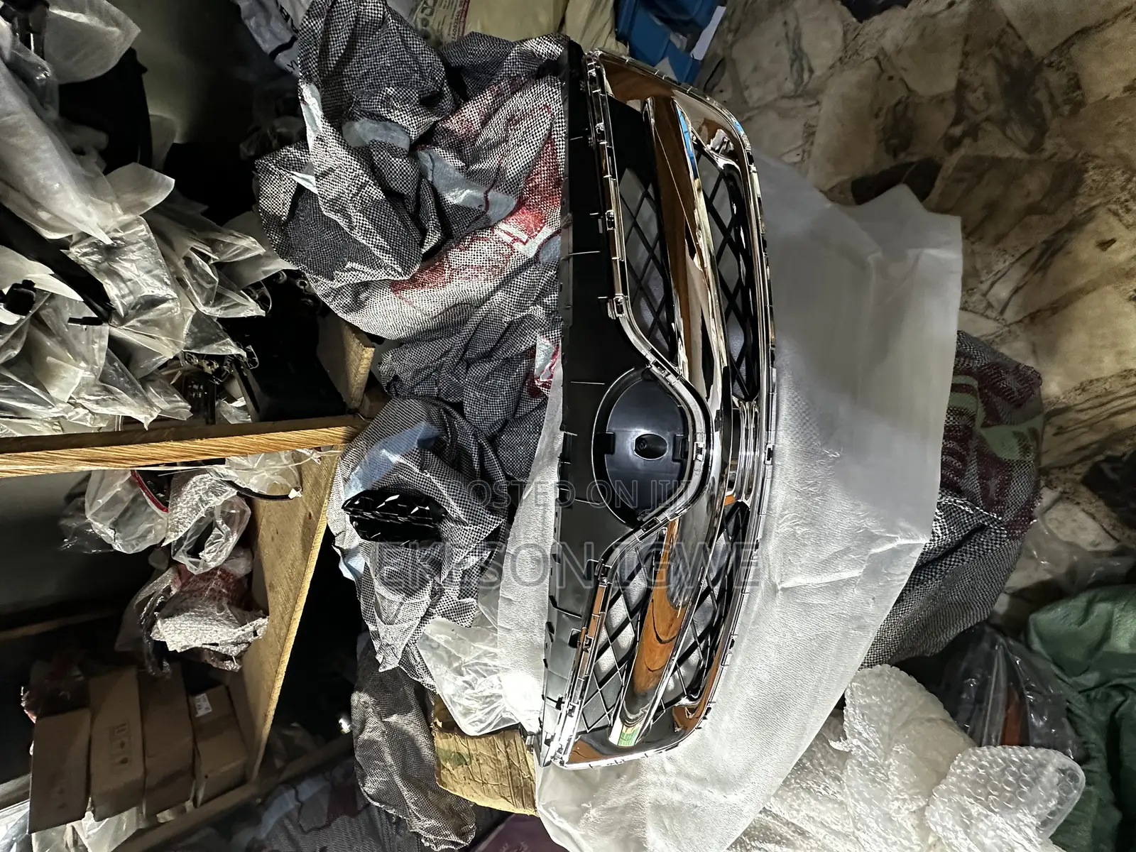 Front Grill Toyota Corolla 2010-012