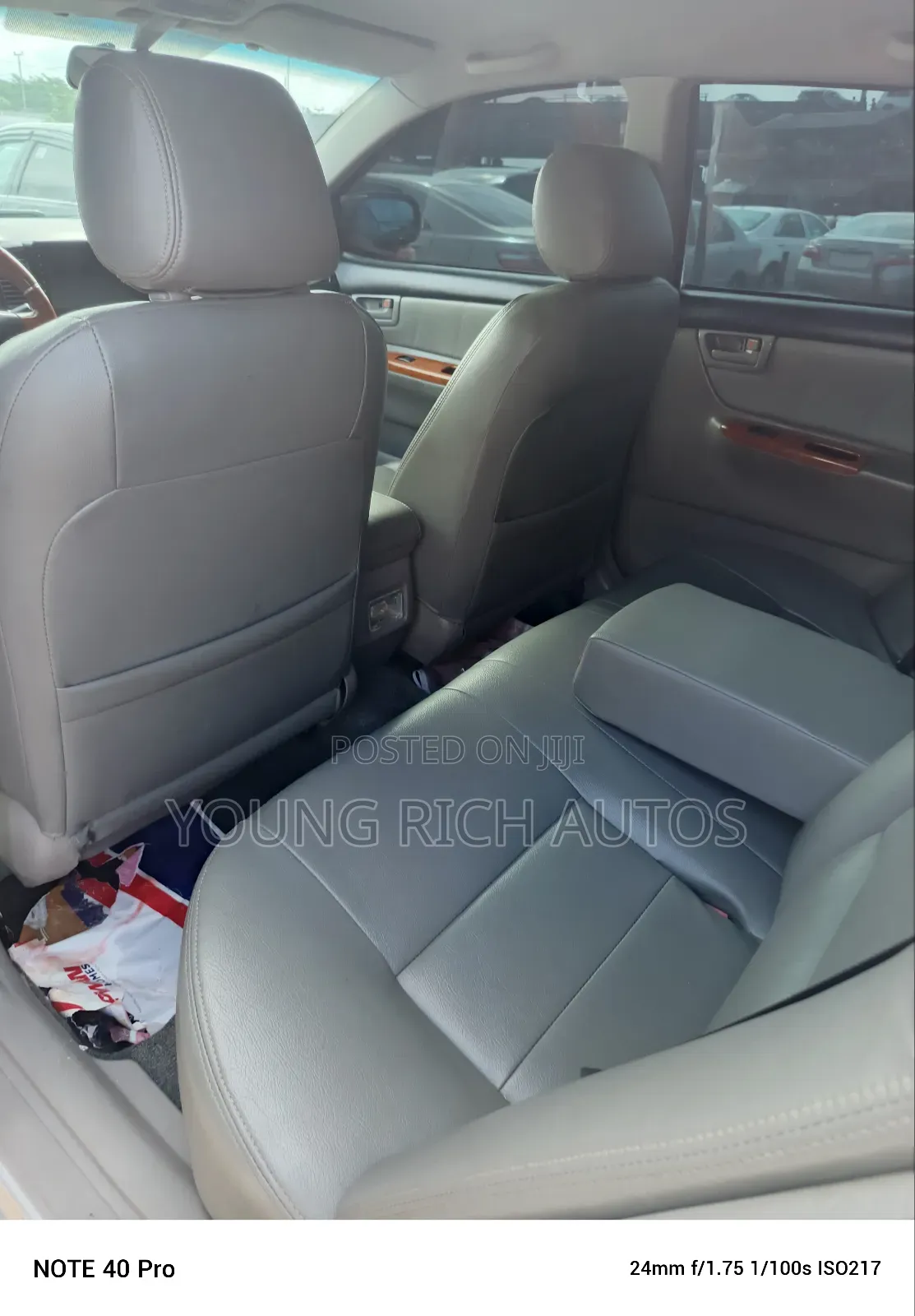 Toyota Corolla 2004 Silver