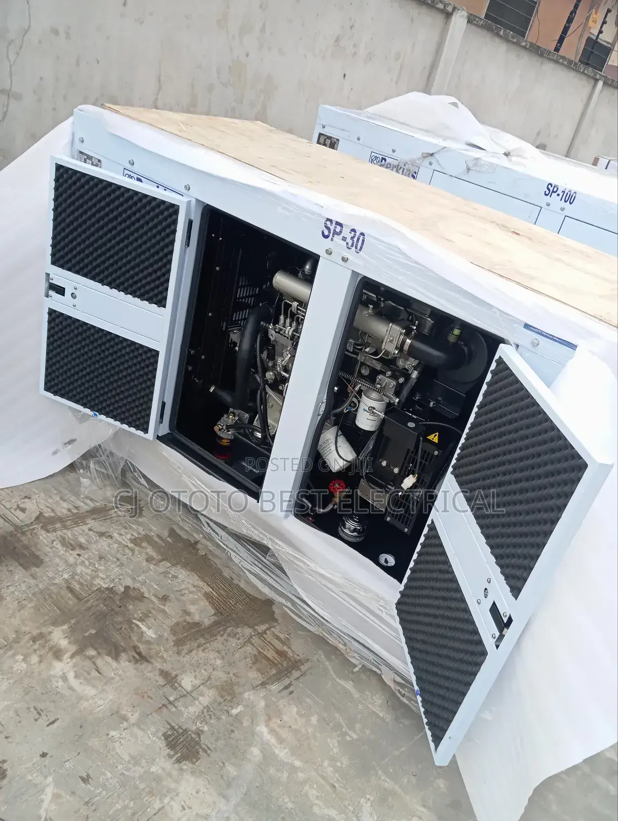 30kva Perkins Gen Soundproof 2 Years Warranty Brand New