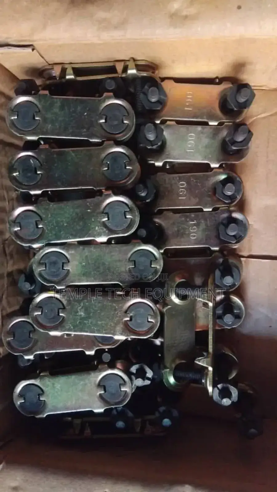 190 E Belt Fastener