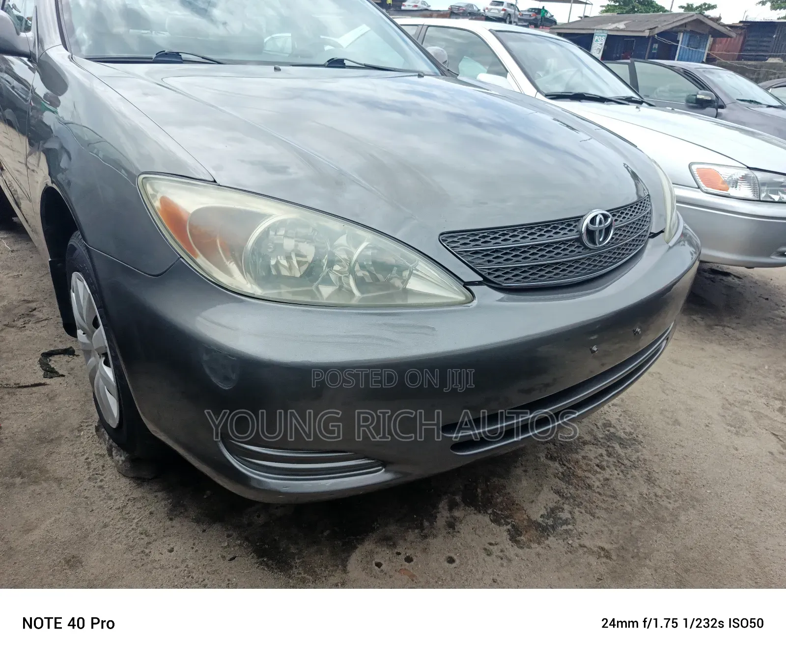 Toyota Camry 2004 Gray
